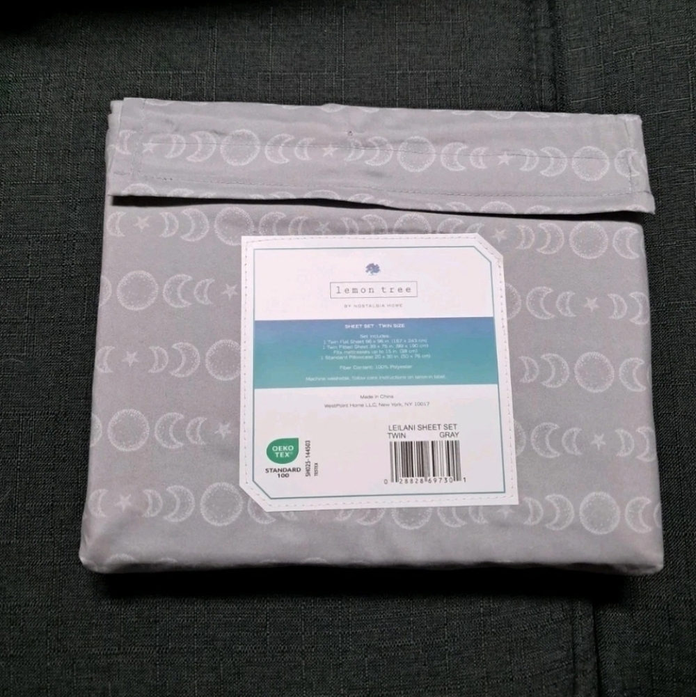 Gray Moon Twin Sheet 3 Pcs. Wrinkle Resistant Soft Quick Dry OEKO-TEK 100.